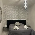 Nancy's Apartmán Bari