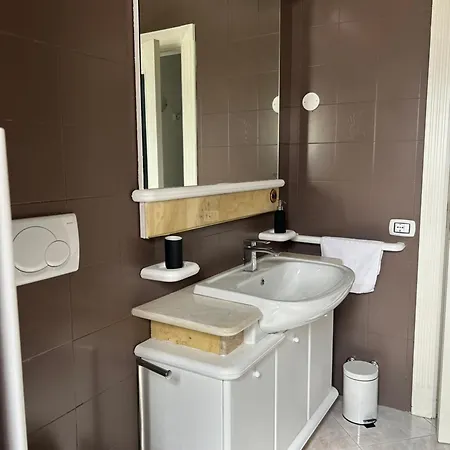 Nancy's Διαμέρισμα *